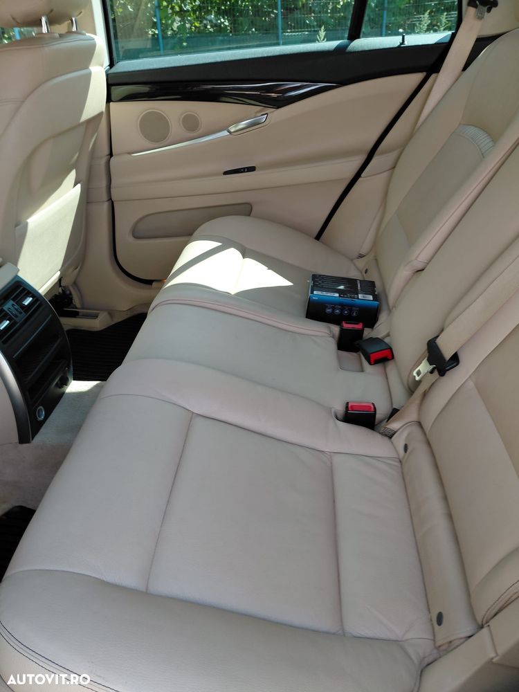 BMW Seria 5 520d - 5