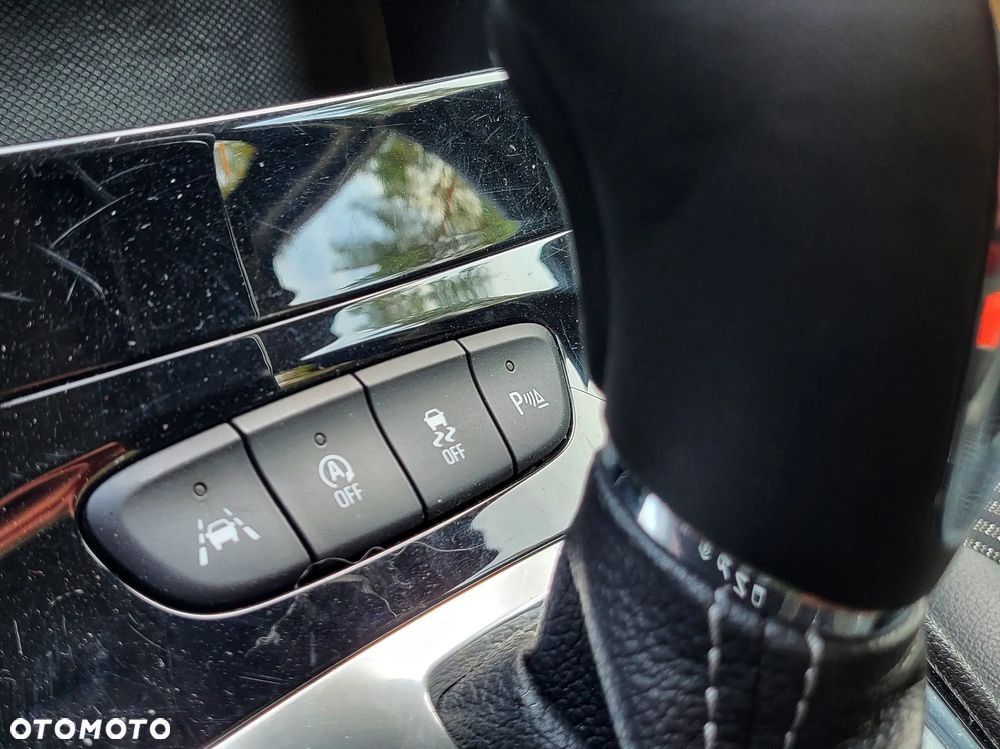 Opel Astra 1.4 T Elegance S&S - 12