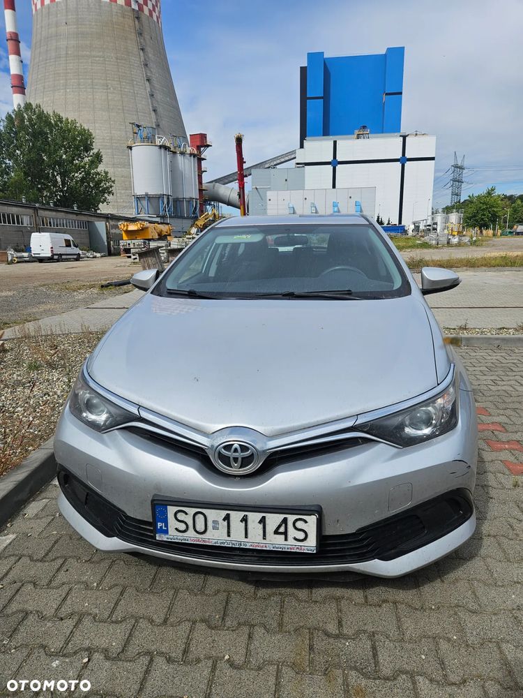Toyota Auris 1.33 VVT-i Active - 2
