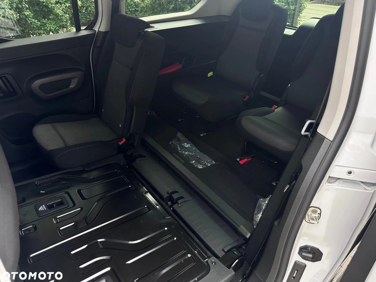 Toyota Proace City Verso Long 1.5 D-4D Business - 18
