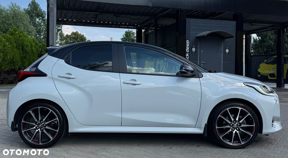 Toyota Yaris 1.5 Comfort - 2