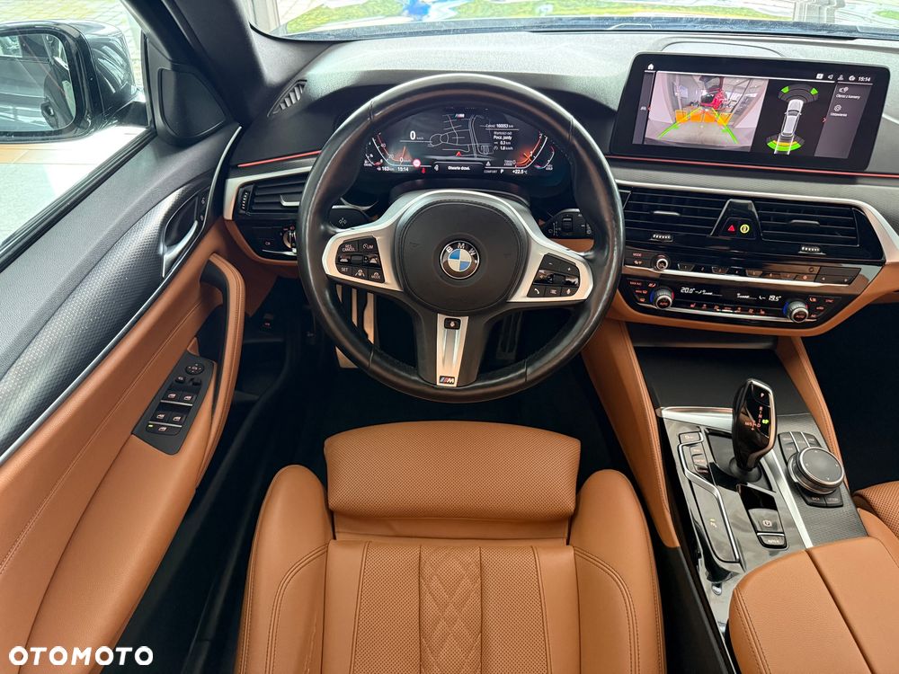 BMW Seria 5 520d M Sport sport - 33