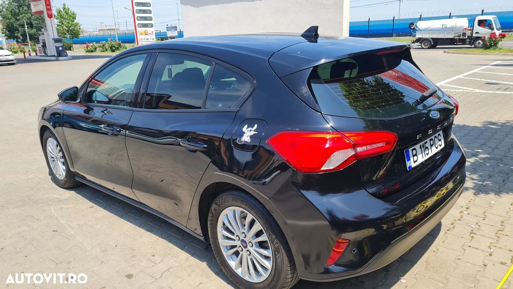 Ford Focus 1.5 TDCi Powershift Titanium - 3