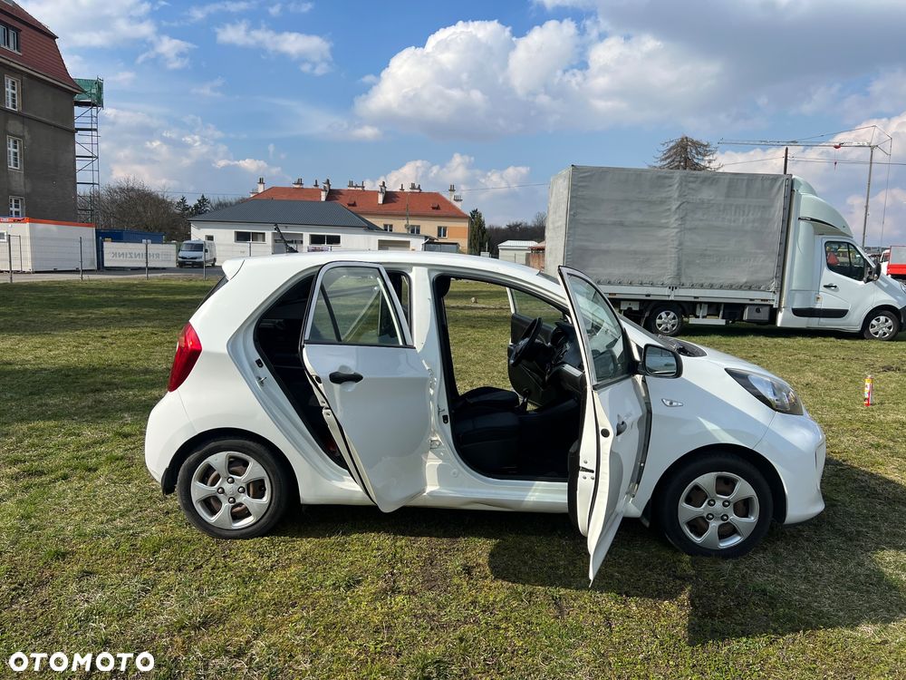 Kia Picanto 1.0 M - 10