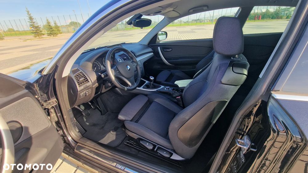 BMW Seria 1 118d DPF Edition Sport - 15