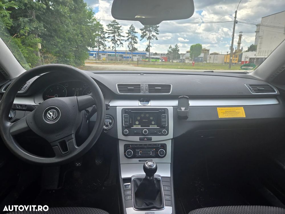 VOLKSWAGEN Passat 2011 — imagine 6