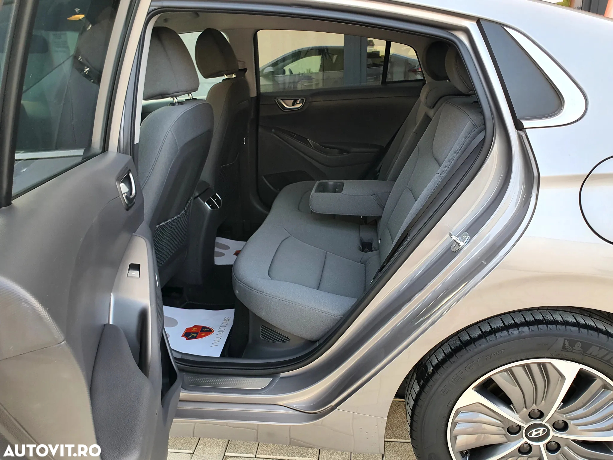 Hyundai IONIQ Plug-in-Hybrid 1.6 GDI Style - 22