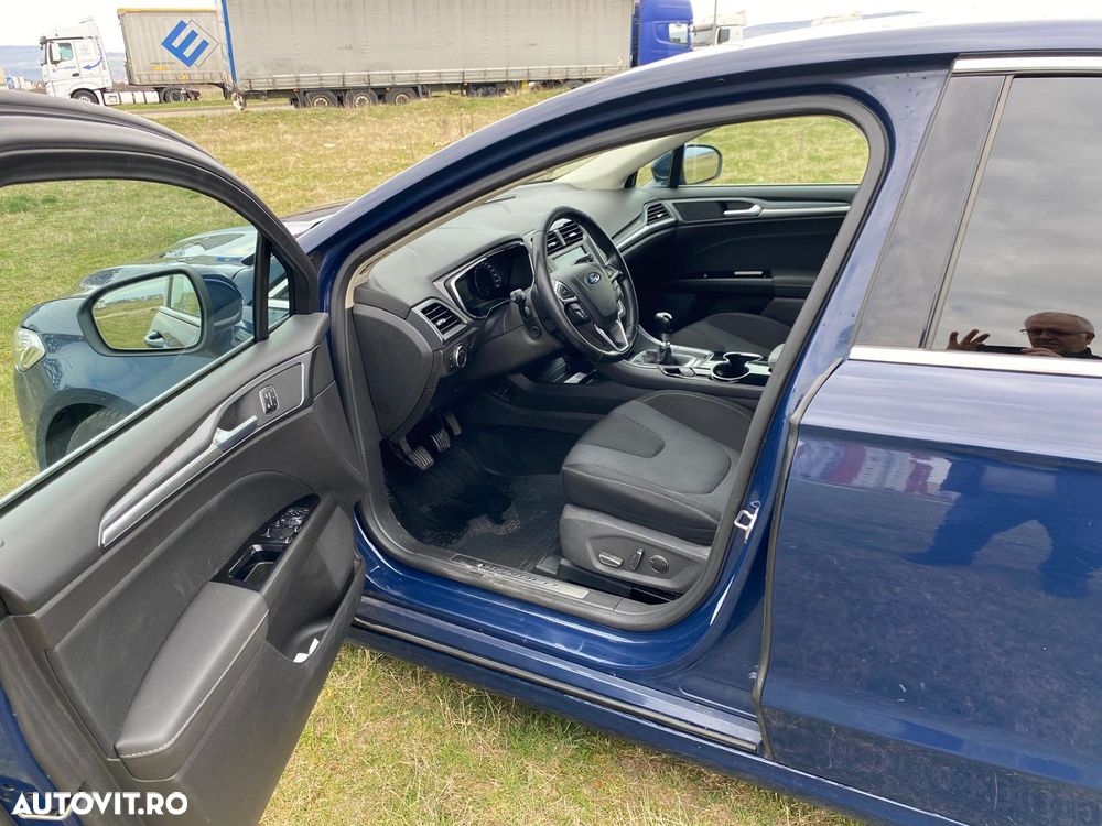 Ford Mondeo 1.5 EcoBoost Titanium - 9