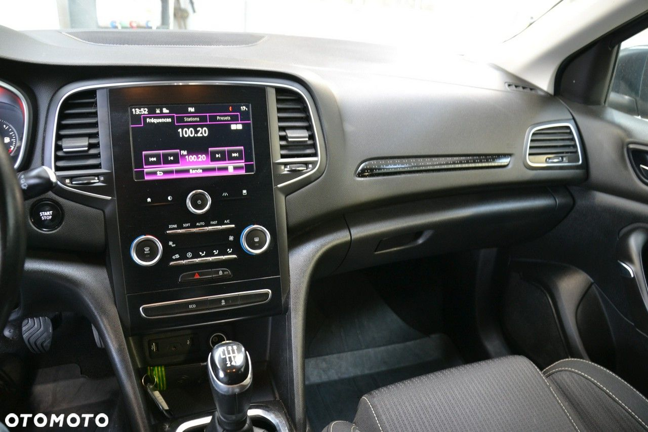 Renault Megane - 17