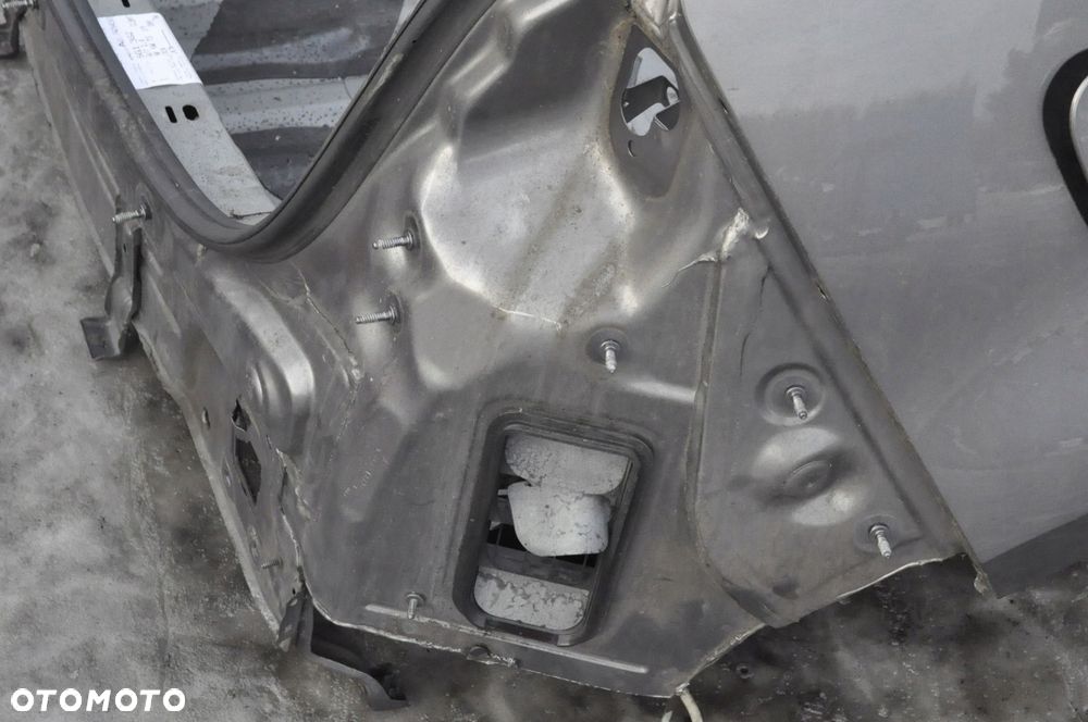 VW GOLF VII PAS TYŁ TYLNY WANNA LA7N HB 5D DUPA - 8
