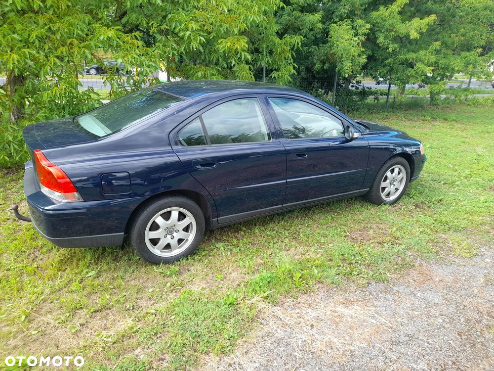 Volvo S60 2.4 Momentum - 18