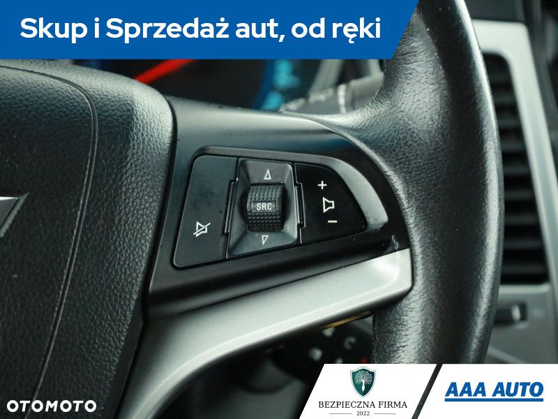 Chevrolet Cruze - 14