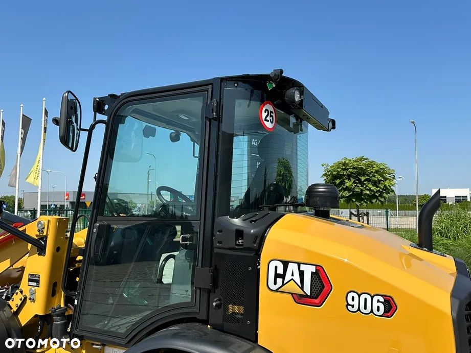 Caterpillar 906 - 35