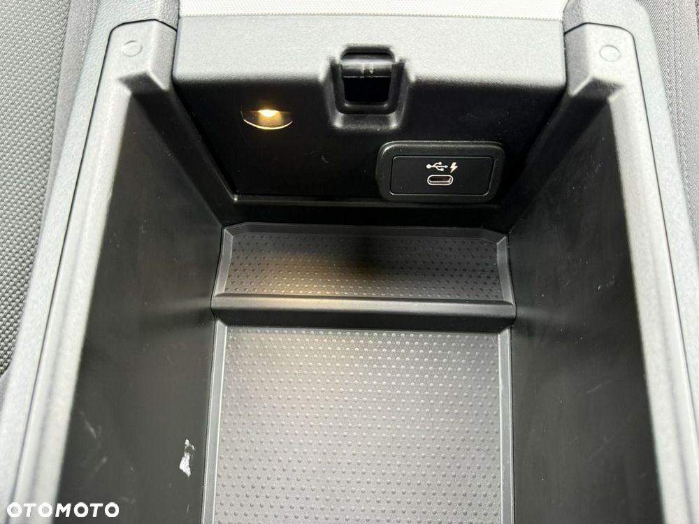 BMW Seria 3 - 25