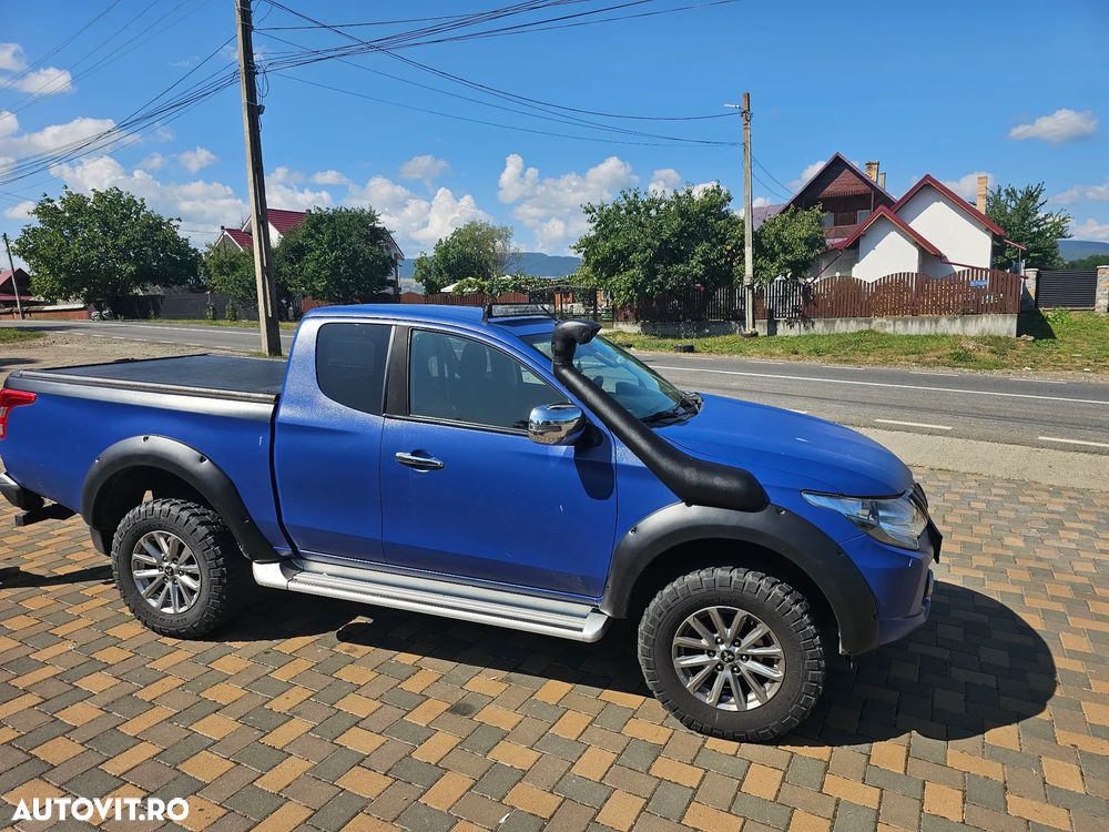 Mitsubishi L200 - 10