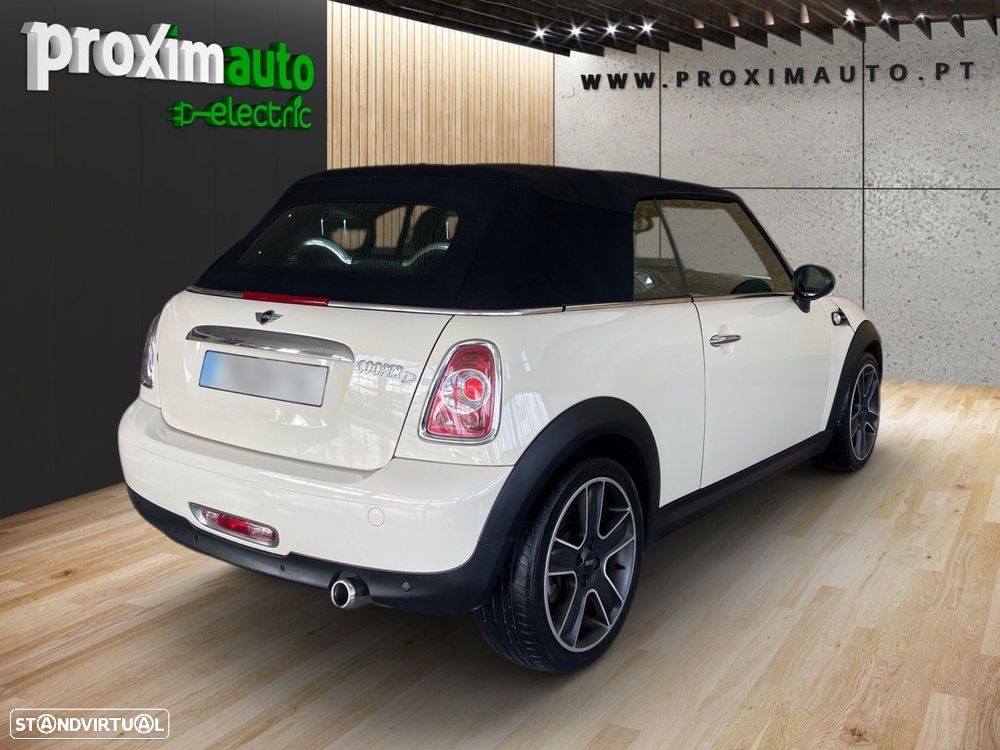 MINI Cabrio Cooper D - 12