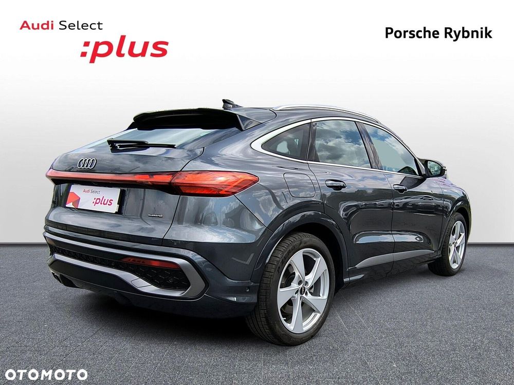 Audi Q5 Sportback - 6