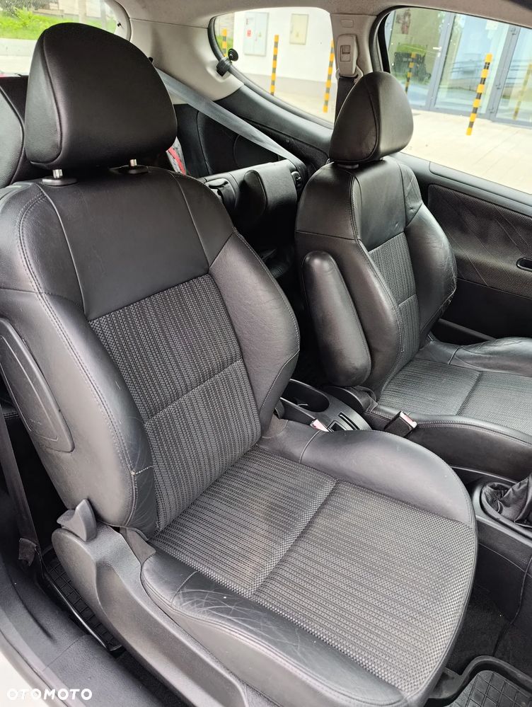 Peugeot 207 1.4 HDi Trendy - 9