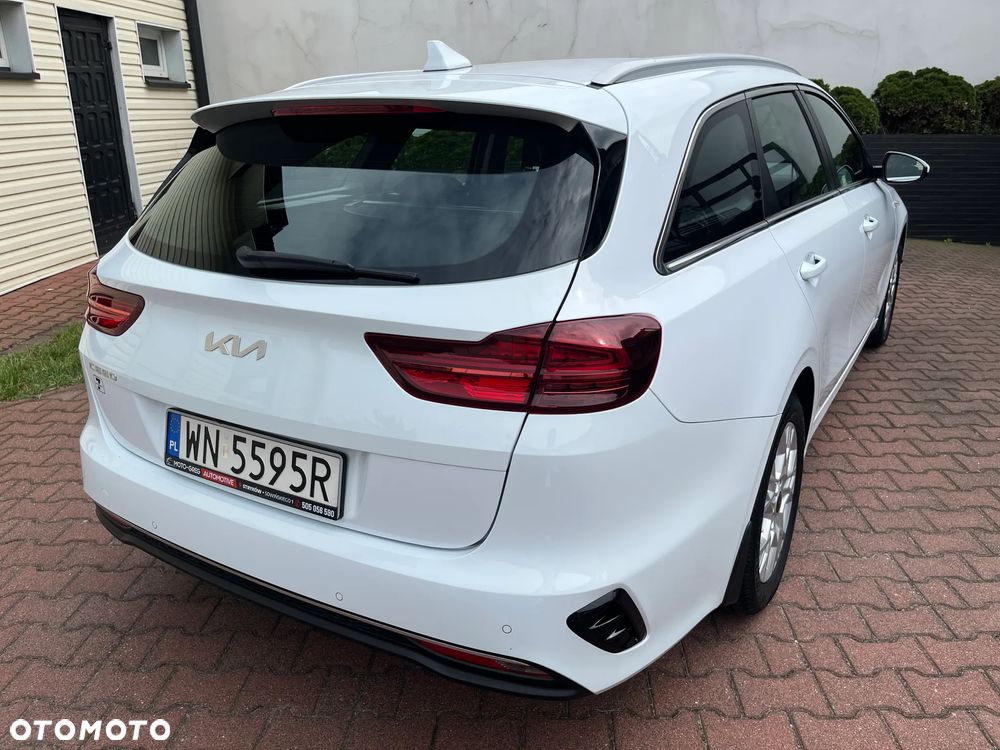 Kia Ceed 1.5 T-GDI M - 8