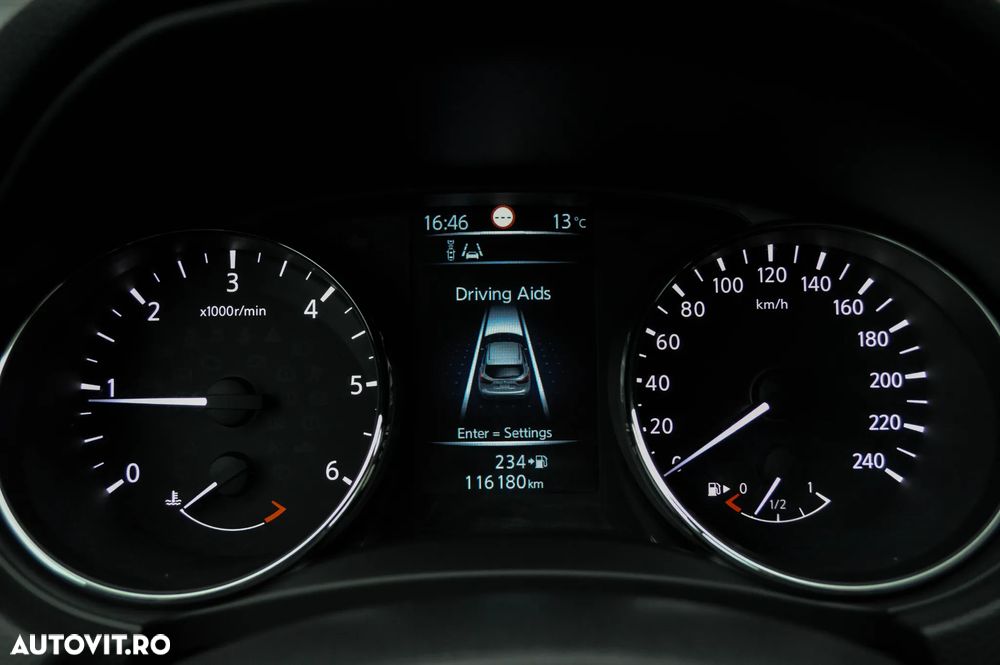 Nissan Qashqai 1.5 DCI N-Connecta - 7