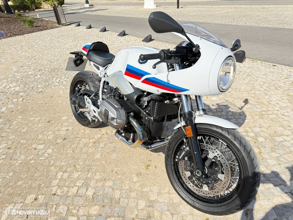 BMW R nineT Racer - 24