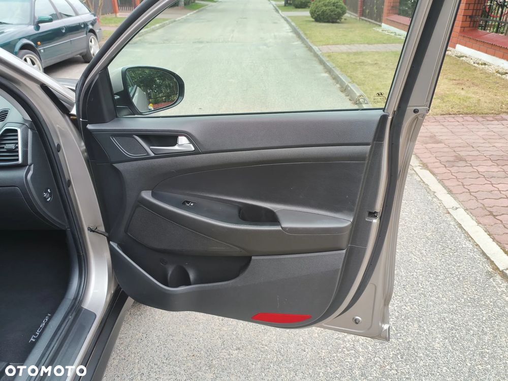 Hyundai Tucson blue 1.6 CRDi 2WD Select - 10