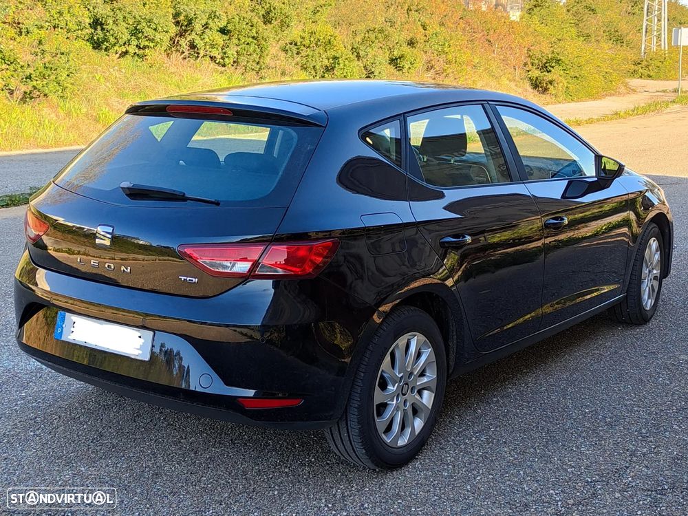 SEAT Leon 1.6 TDI DPF S&S Style - 3