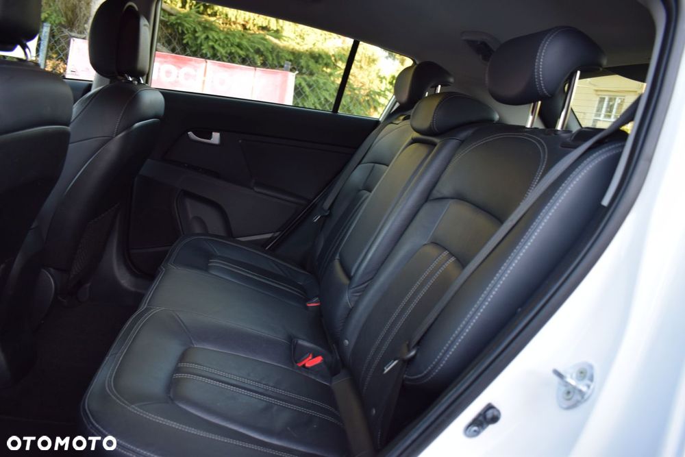 Kia Sportage 1.6 GDI Business Line L 2WD - 9