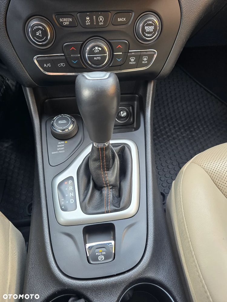 Jeep Cherokee 2.2 Multijet Active Drive II Automatik Limited - 22
