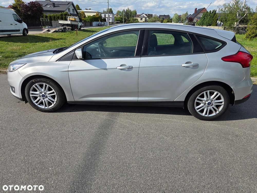 Ford Focus - 13