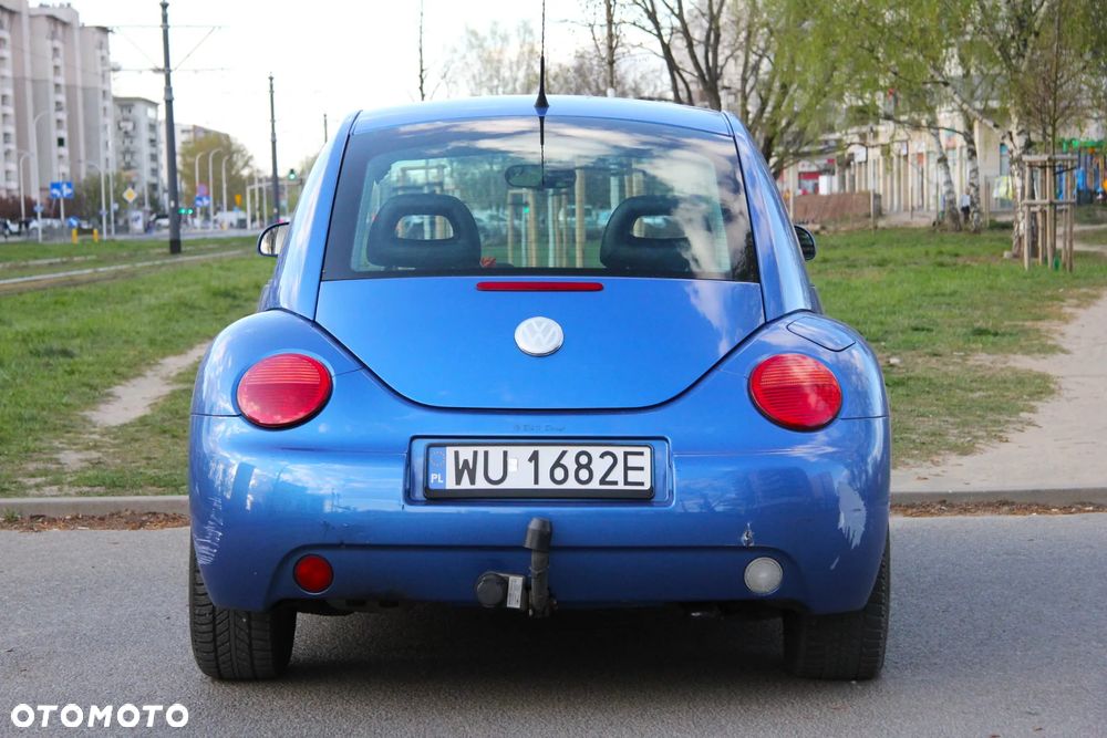 Volkswagen New Beetle - 6