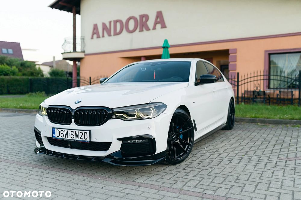 BMW Seria 5 520d xDrive M Sport Edition - 11