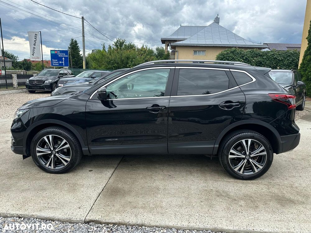 Nissan Qashqai 1.7D 150CP ALL MODE 4X4-I X-TRONIC N-Connecta - 4