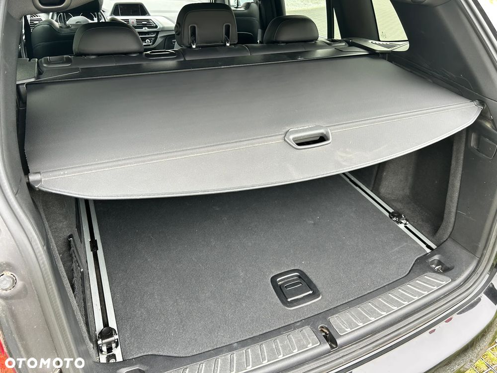 BMW X3 xDrive20d - 22