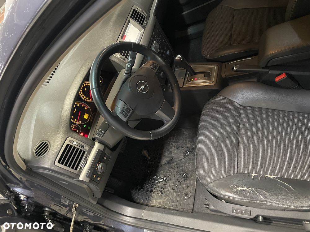 Opel Vectra 2.8 V6 Turbo Automatik Cosmo - 9