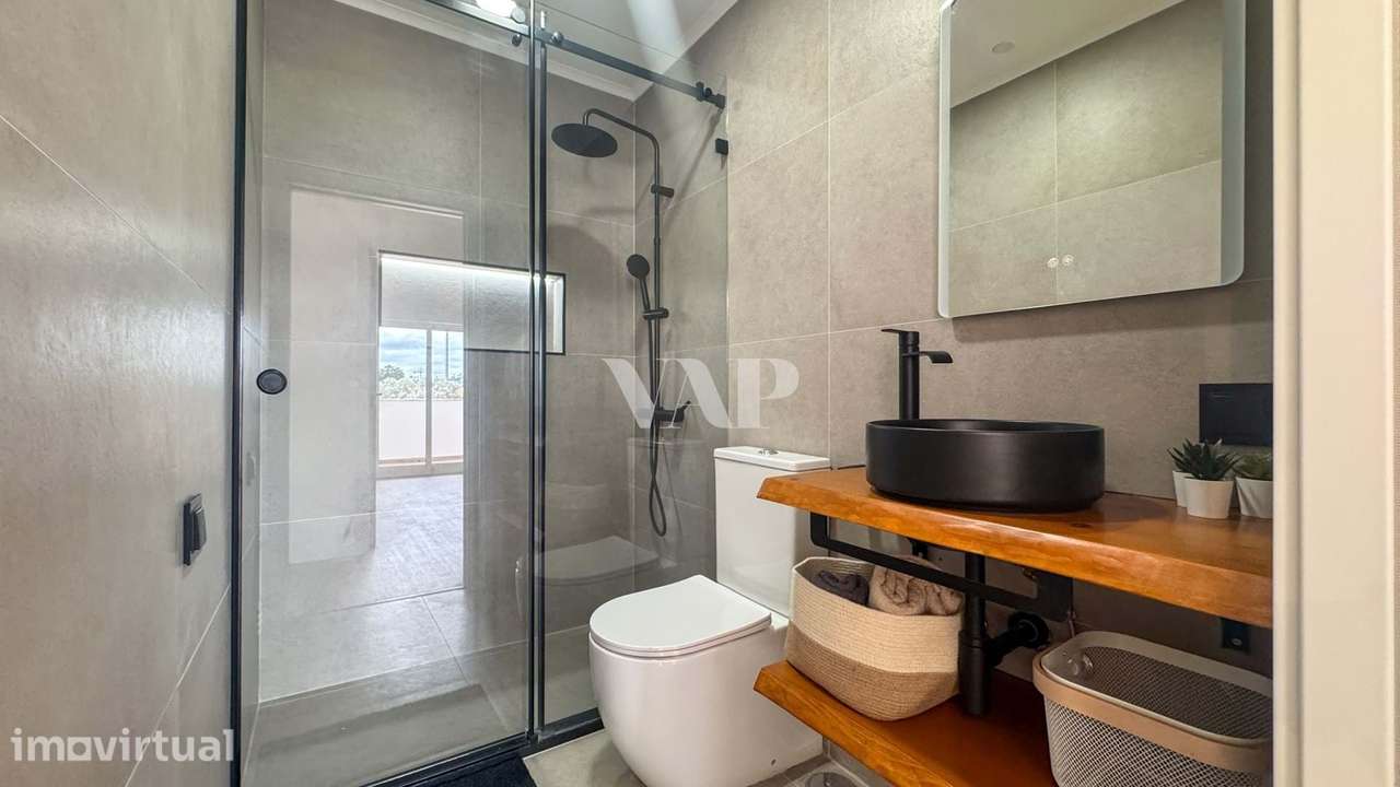 Apartamento T3 Renovado com Rooftop Privativo, Loulé - Grande imagem: 4/29