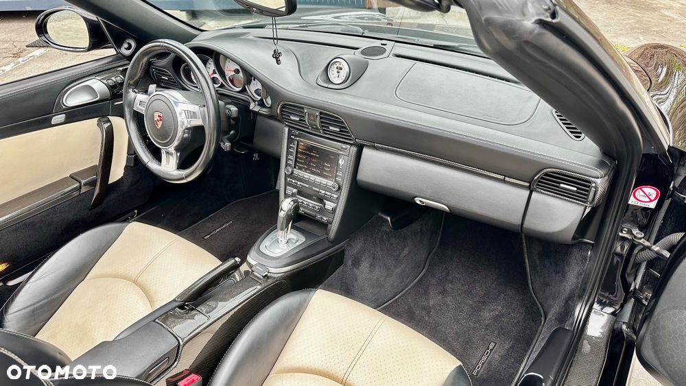 Porsche 911 - 40