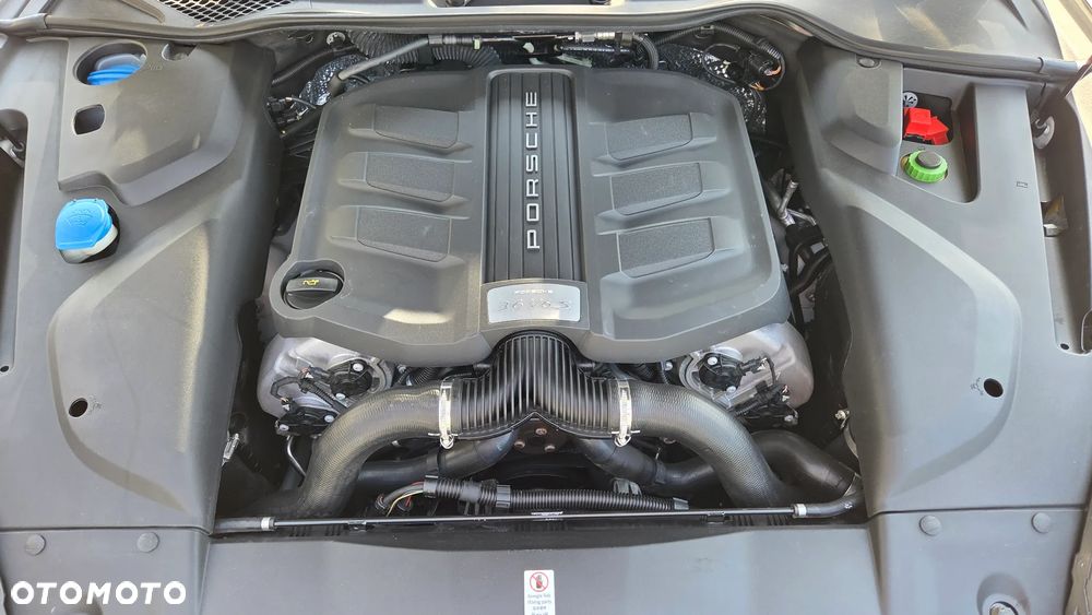 Porsche Cayenne S Tiptronic S - 11