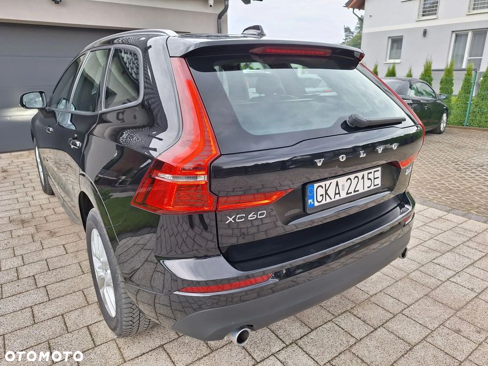 Volvo XC 60 D4 AWD Geartronic Momentum - 4