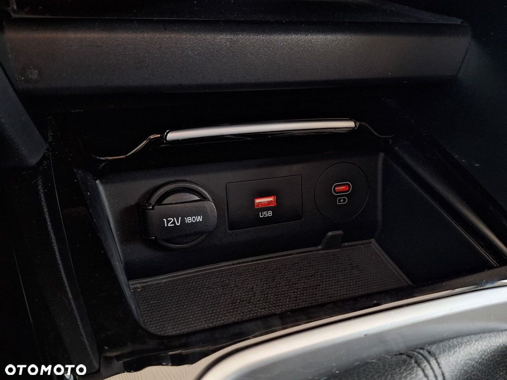 Kia Ceed 1.5 T-GDI Business Line - 38