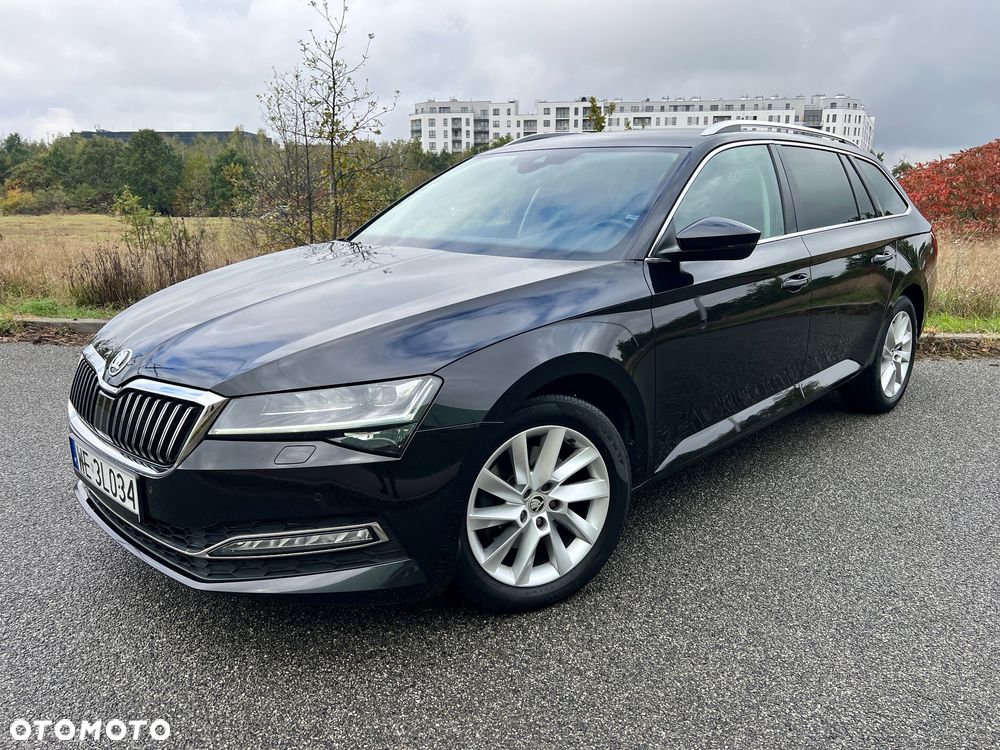 Skoda Superb 2.0 TDI SCR 4x4 Style DSG - 1