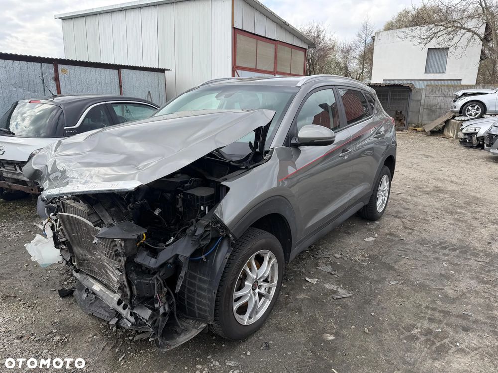 Hyundai Tucson 1.6 GDi 2WD Select - 3