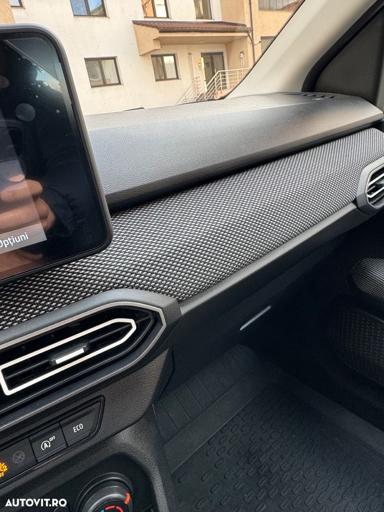 Dacia Logan TCe 90 MT6 Expression - 26