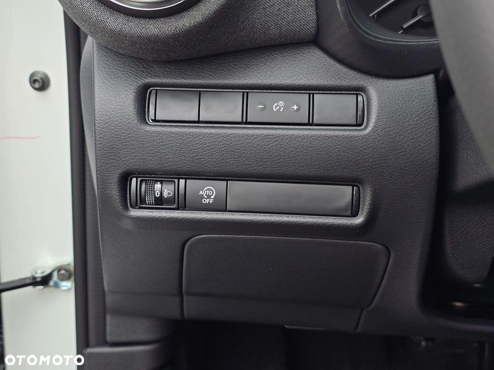 Nissan Juke 1.0 DIG-T Acenta DCT - 10