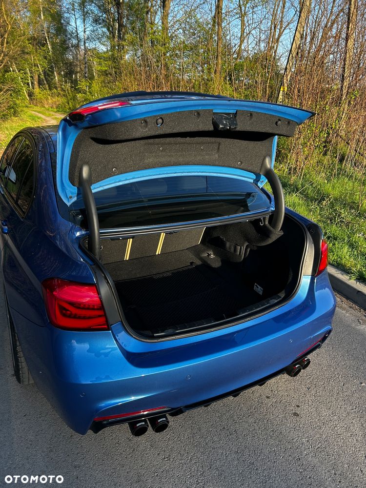 BMW Seria 3 335i xDrive Edition Sport - 7