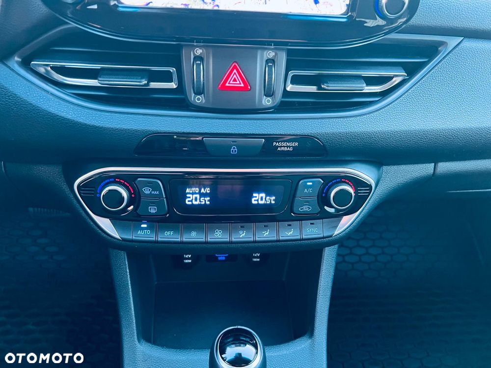 Hyundai i30 1.0 T-GDI Comfort DCT - 22
