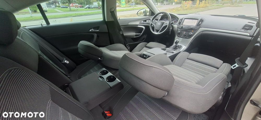 Opel Insignia 1.4 T Cosmo S&S - 17