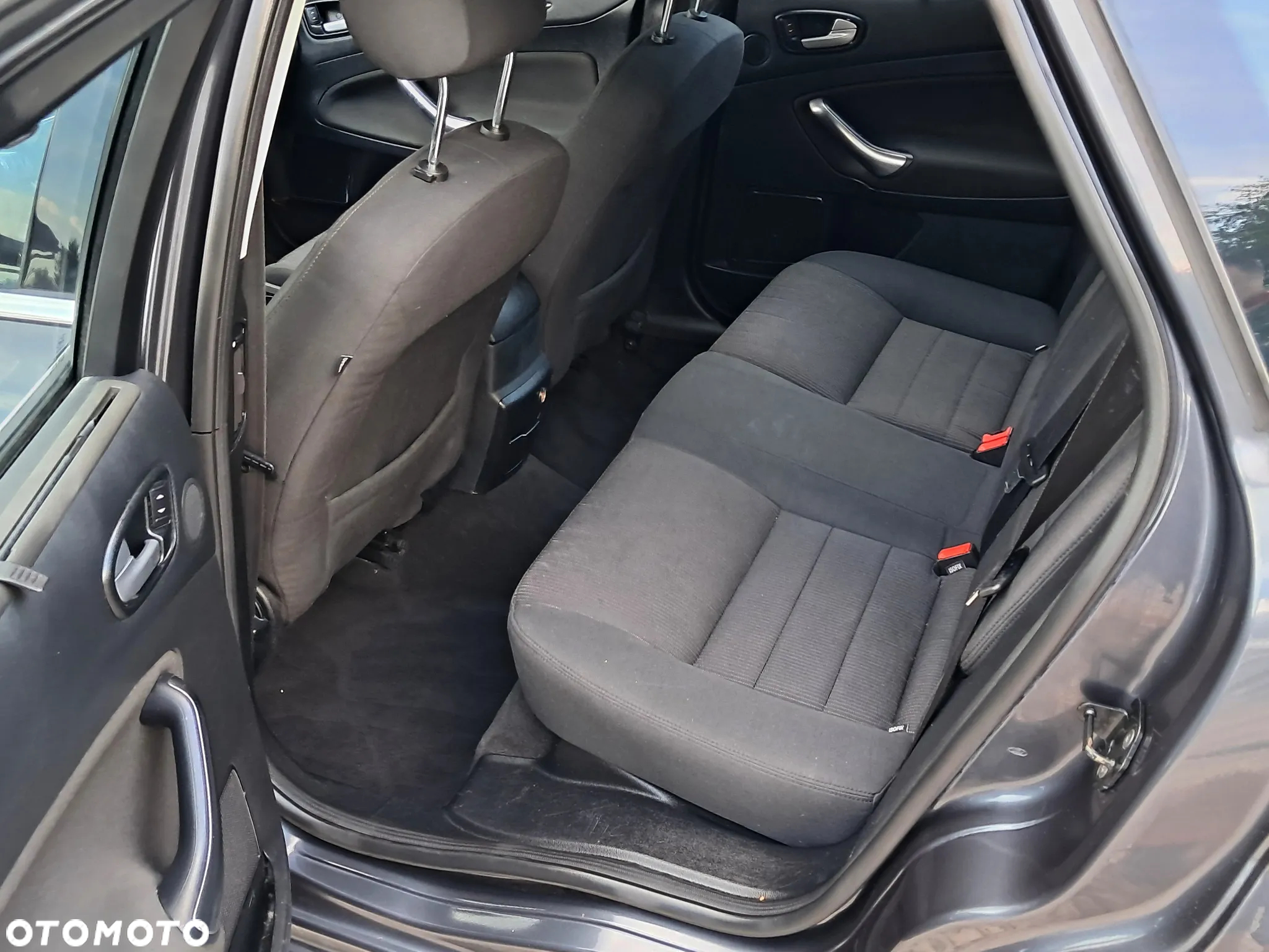 Ford Mondeo 2.0 Titanium - 16