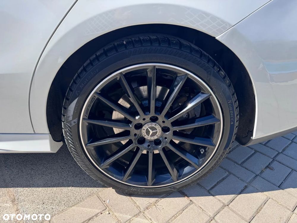 Mercedes-Benz CLA 250 AMG Line 7G-DCT - 9