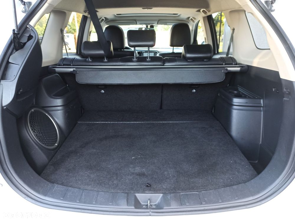 Mitsubishi Outlander - 9